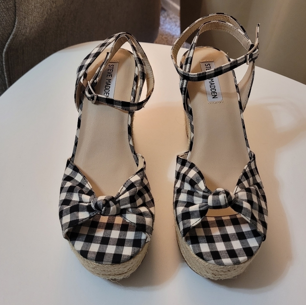 Steve Madden Valinda Peep Toe Black Plaid Wedge Espadrilles Sandals Size 8 - Picture 3 of 9